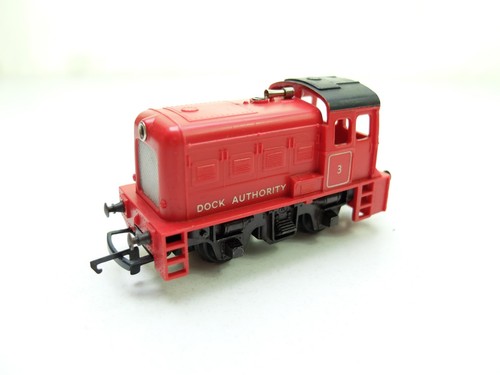 Triang r253 dock - triang,