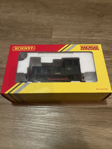 Hornby gauge r3755 diesel - hornby, oo